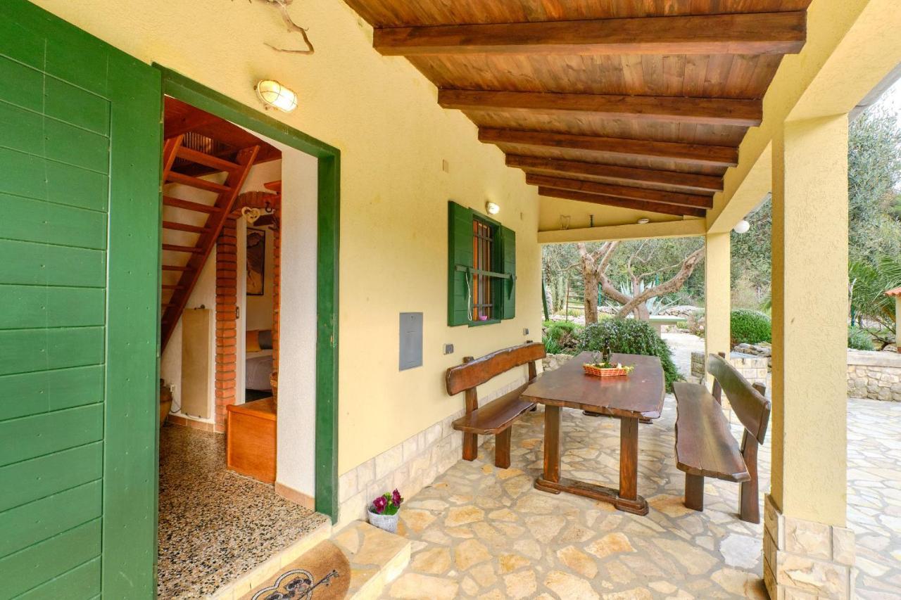 Casa Aromatica Maria Villa Mali Losinj Exterior photo