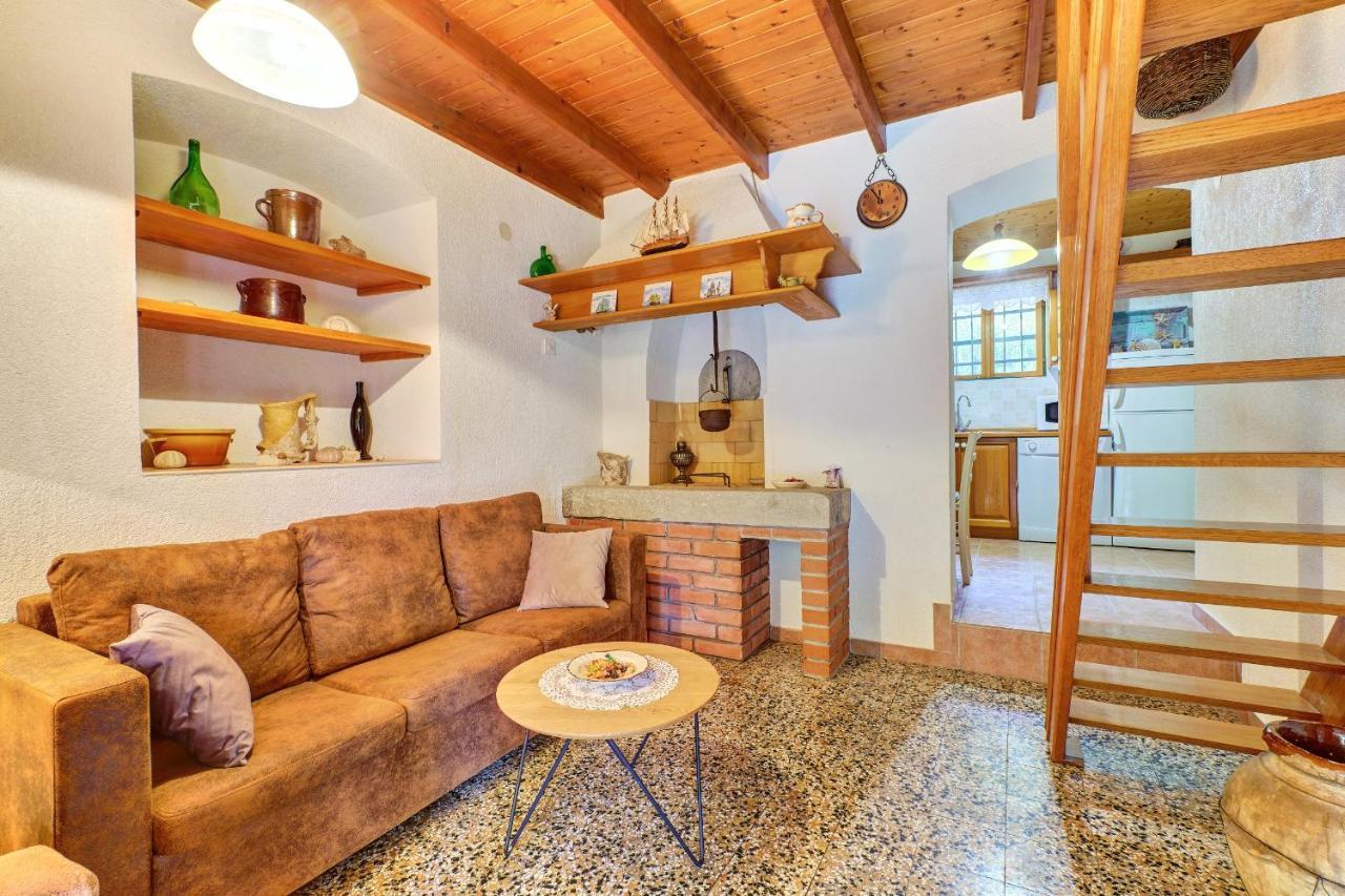Casa Aromatica Maria Villa Mali Losinj Exterior photo